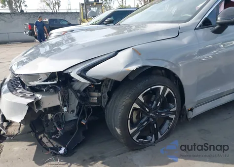 2024 Kia K5 Gt-Line z USA, uszkodzony, nr VIN 5XXG64J24RG258439